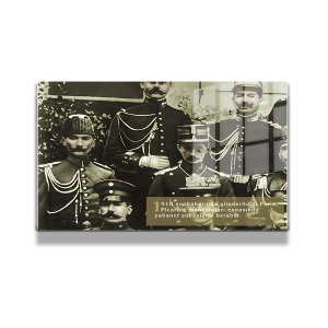 Atatürk Cam Tablo Yatay 654