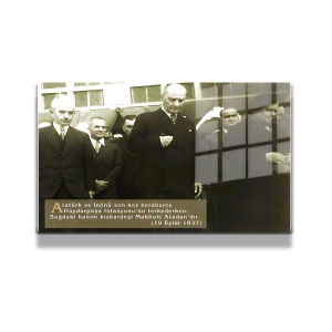 Atatürk Cam Tablo Yatay 741