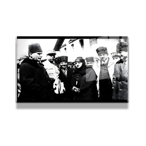 Atatürk Cam Tablo Yatay 221