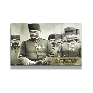 Atatürk Cam Tablo Yatay 649