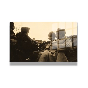 Atatürk Cam Tablo Yatay 576
