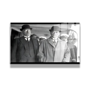 Atatürk Cam Tablo Yatay 146