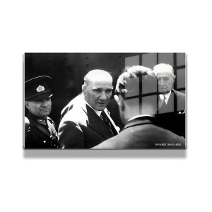 Atatürk Cam Tablo Yatay 24