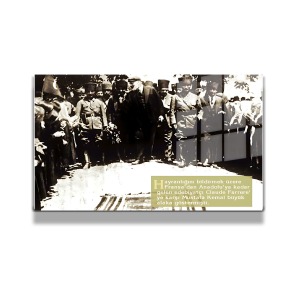Atatürk Cam Tablo Yatay 810